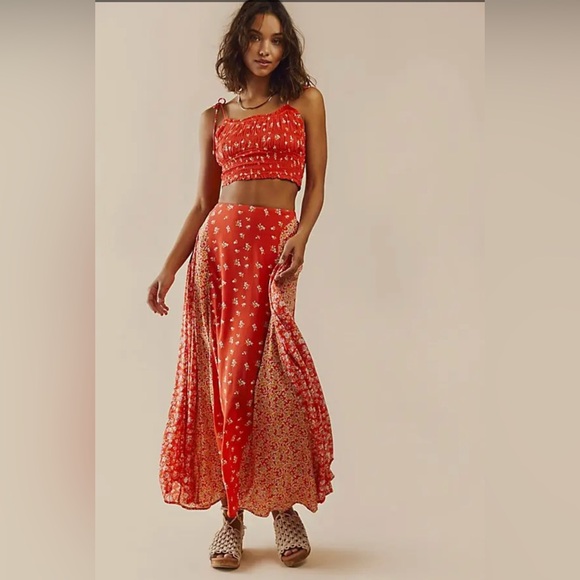 Free People Dresses & Skirts - FREE PEOPLE  Kaia Cherry Hearts Combo Skirt Size XS Maxi Floral Pink Orange
